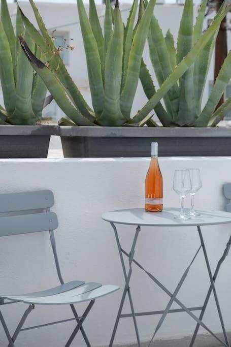 Luxury Apartment Center Of Mykonos Town - Sleeps 4 Exterior photo